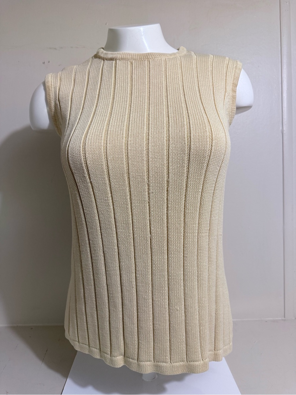 Talbots Light Yellow Ribbed Sleeveless Knit Tank